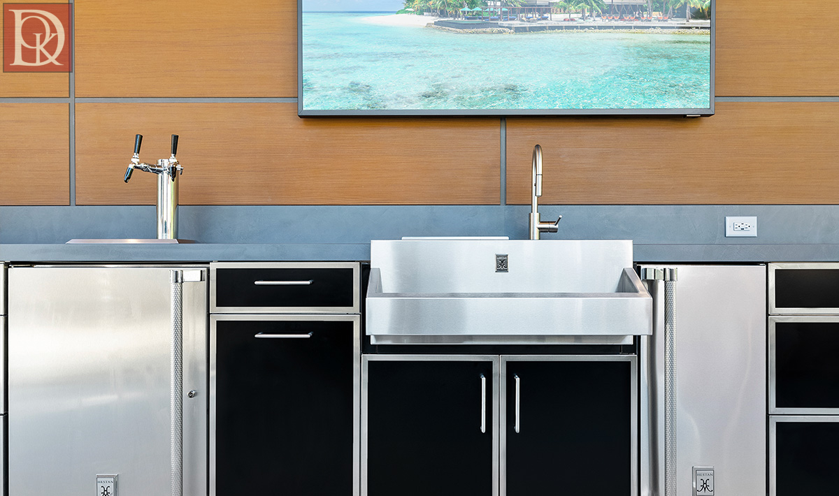 outdoor kitchens