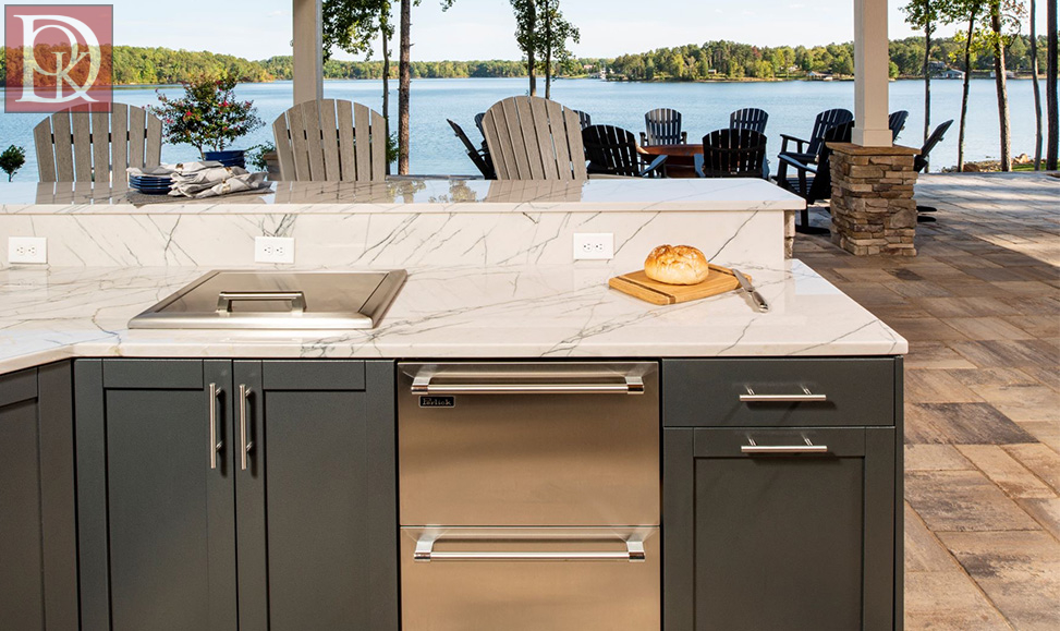 outdoor kitchen company