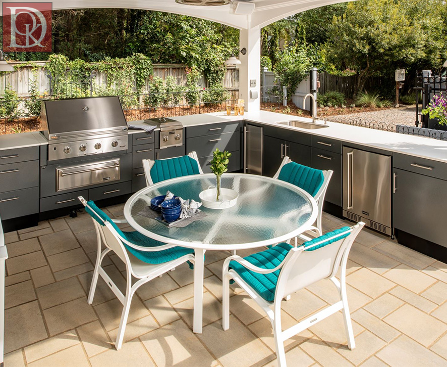 outdoor kitchen company
