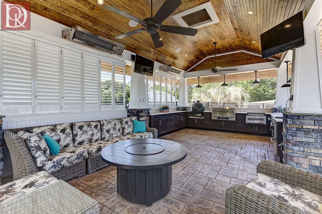 distinctive outdoor kitchen