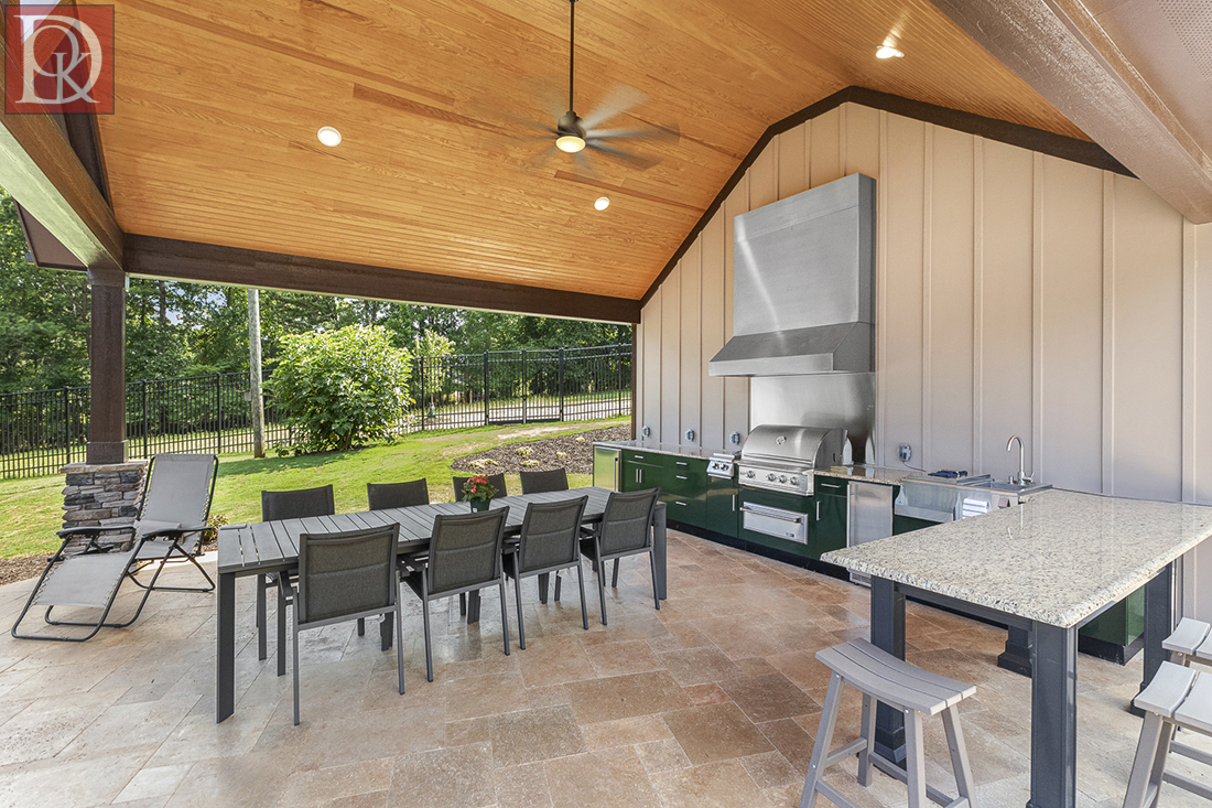 fall outdoor entertaining