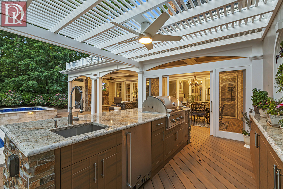 fall outdoor entertaining