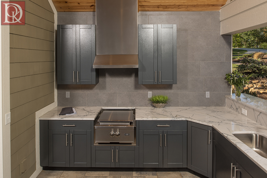 lakeside-paradise-kitchen-image-2 outdoor kitchen