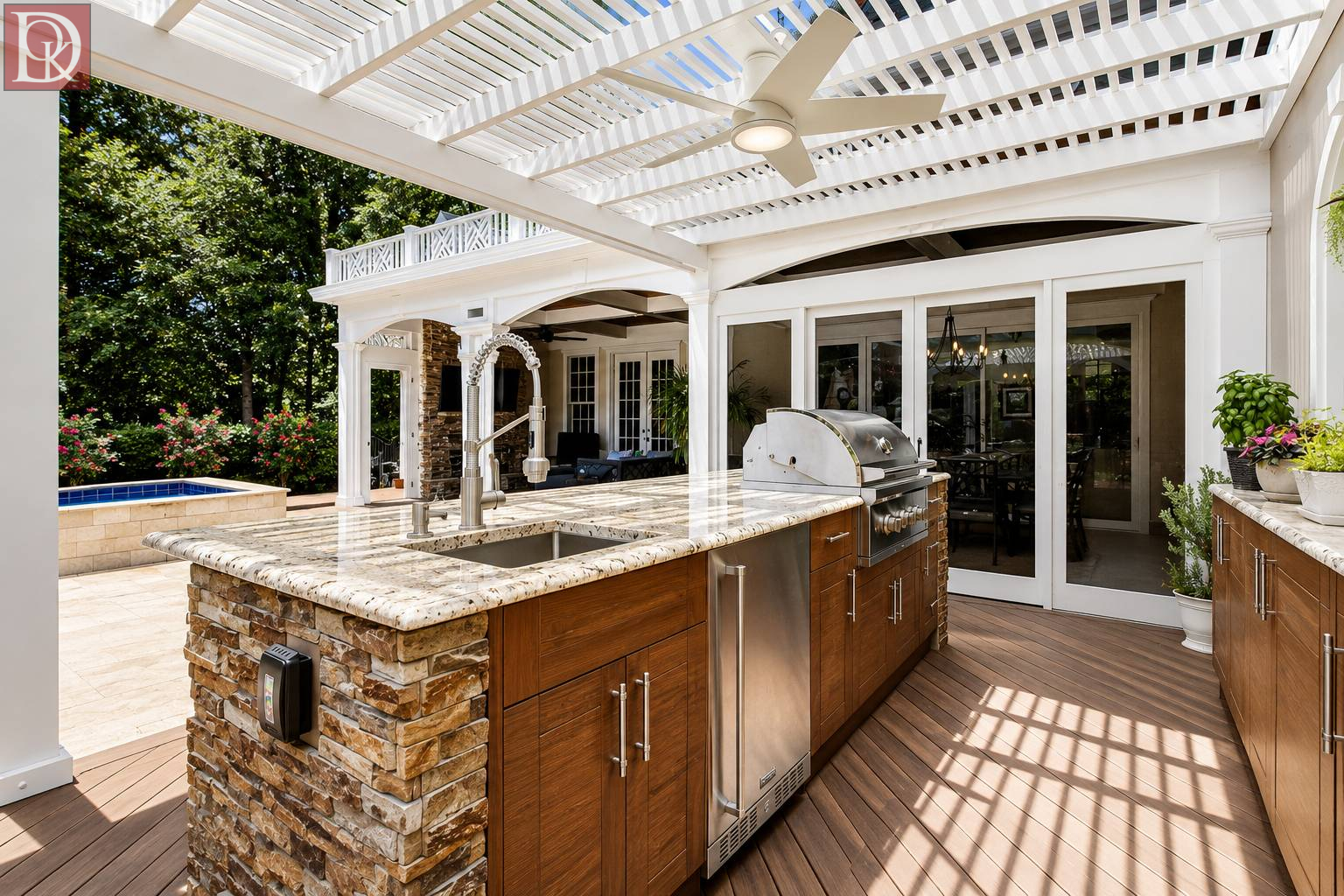 007_1-new covered outdoor spaces