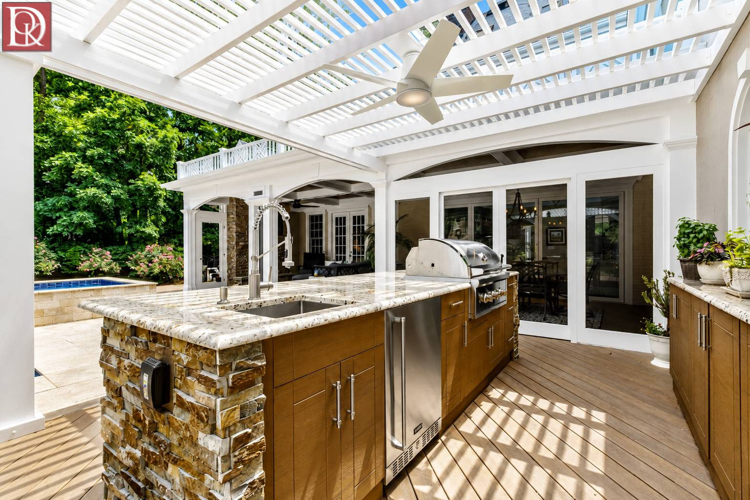 2025-fall-remodeling-trends-warmth-wellness-heritage-in-raleigh-homes-2-new smart outdoor kitchen