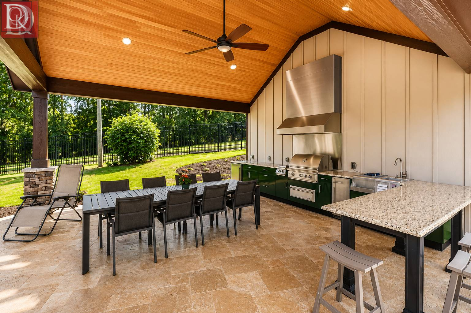 from-summer-grill-to-holiday-host-transitioning-your-outdoor-kitchen-for-fall-entertaining-4-new fall outdoor entertaining