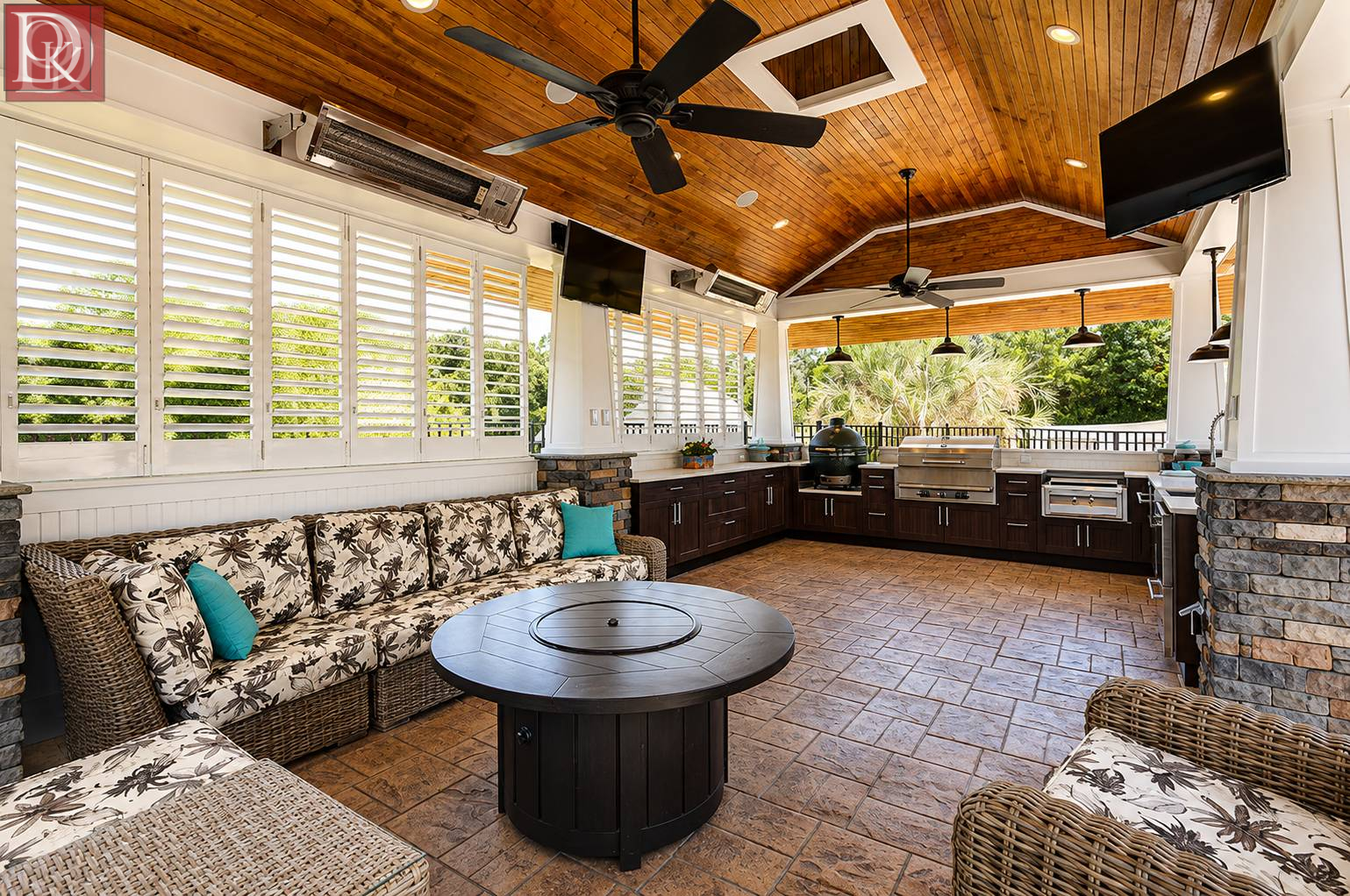 distinctive outdoor kitchen