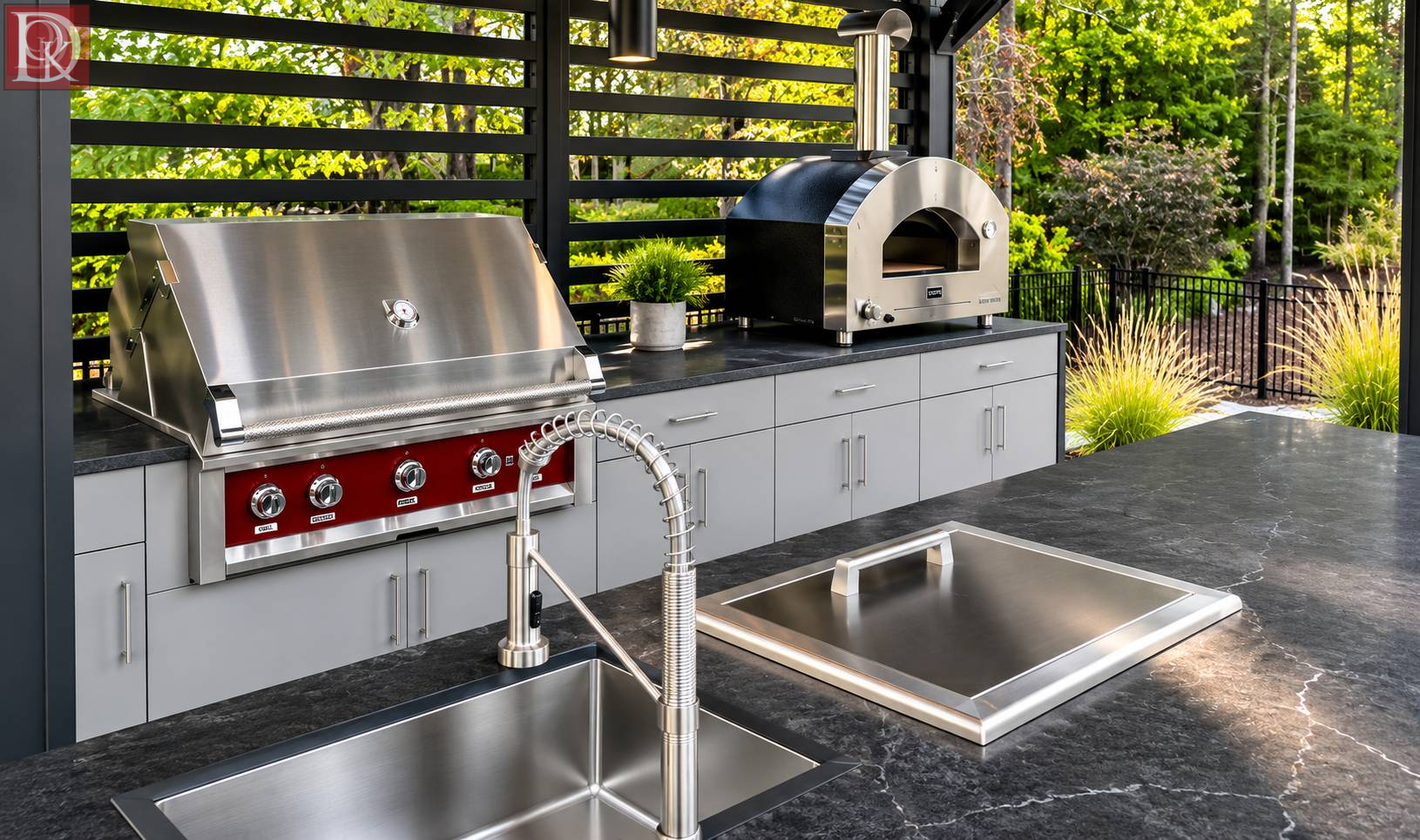 Distinctive Outdoor Kitchens